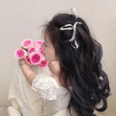 黑珍珠艾曼妞